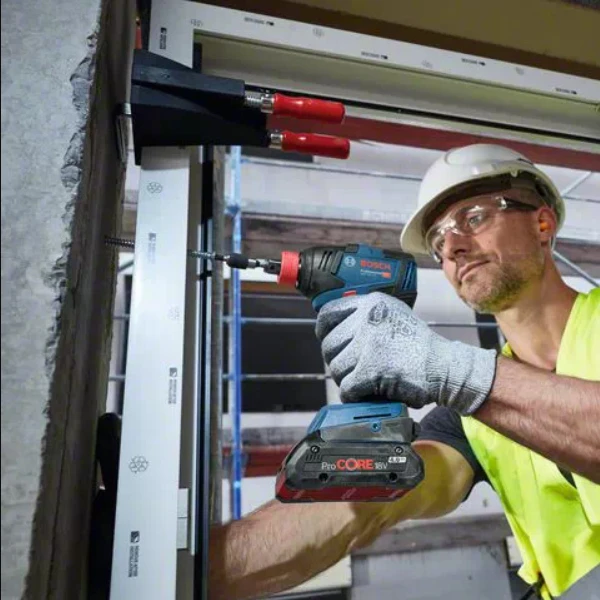 Set Bosch Visseuse à Chocs GDX 18V-200 + Perceuse Visseuse GSR 18V-55 2 Batterie 4Ah Chargeur L-Boxx 3 Set Bosch Visseuse à Chocs GDX 18V-200 + Perceuse Visseuse GSR 18V-55 2 Batterie 4Ah Chargeur L-Boxx