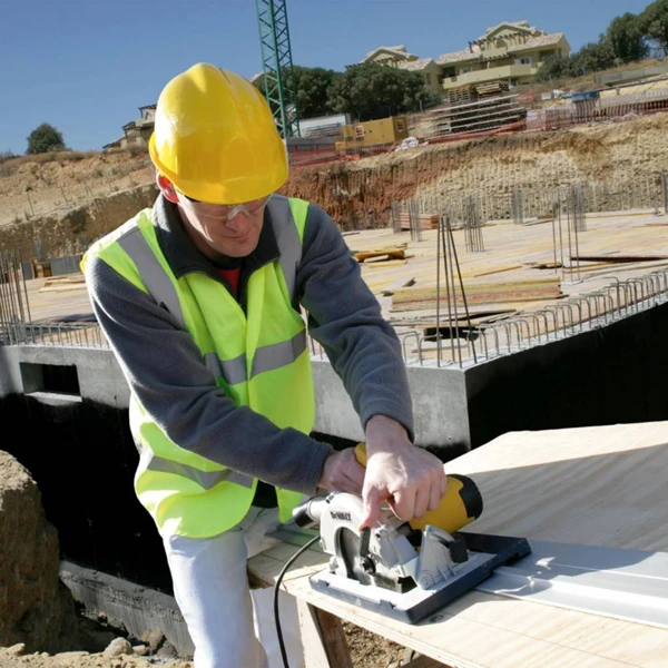 Scie Circulaire Dewalt DWE560K Ø185 Mm 1350 W Compacte Avec Coffret 4 Scie Circulaire Dewalt DWE560K Ø185 Mm 1350 W Compacte Avec Coffret – Image 2