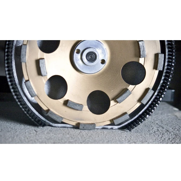 Ponceuse Portative Eibenstock EBS1802 230 V 1800 W - Ø 125 Mm 6 Ponceuse Portative Eibenstock EBS1802 230 V 1800 W - Ø 125 Mm – Image 4