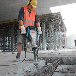 Brise Béton Bosch GSH27VC 62J 1000 Frappes/min 6 Pans 28mm 2 000W 10 Brise Béton Bosch GSH27VC 62J 1000 Frappes/min 6 Pans 28mm 2 000W -Kranzle-boutique gsh27vc brisebeton