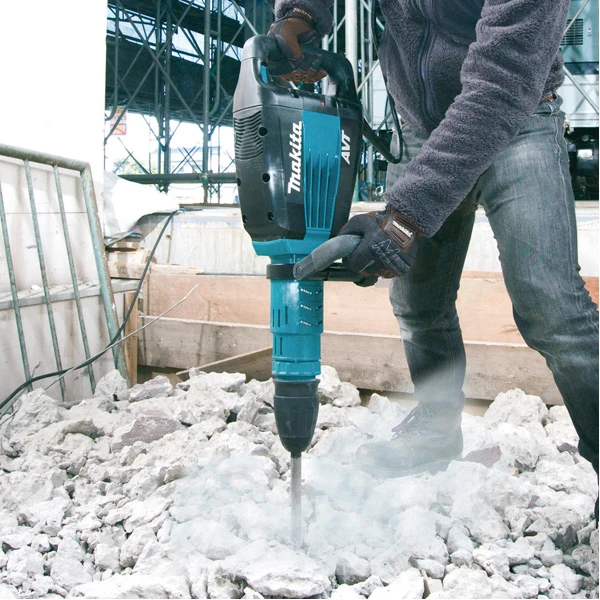 Burineur SDS MAX AVT 1510 W 19.9 J Référence HM1214C : Makita HM1214C 4 Burineur SDS MAX AVT 1510 W 19.9 J Référence HM1214C : Makita HM1214C – Image 2