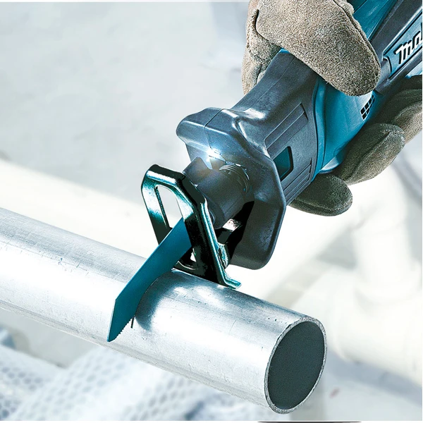 Scie Récipro Makita DJR183RYJ 18 V Li-Ion 1,5 Ah En Coffret 3 Scie Récipro Makita DJR183RYJ 18 V Li-Ion 1,5 Ah En Coffret