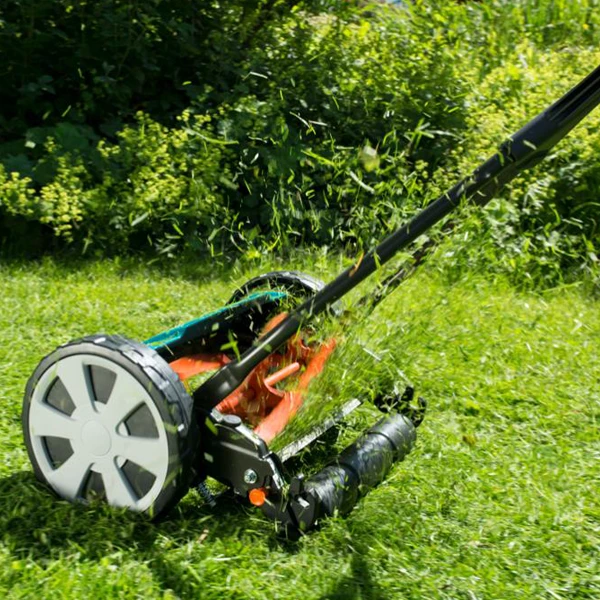 Tondeuse Hélicoïdale à Main 330 Classic Gardena Largeur De Coupe 33 Cm 4 Tondeuse Hélicoïdale à Main 330 Classic Gardena Largeur De Coupe 33 Cm – Image 2